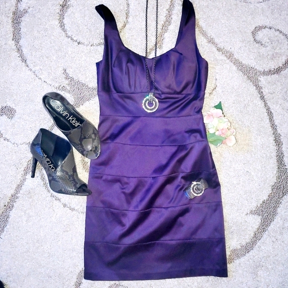Bisou Bisou Dresses & Skirts - 💜 Satin-like Purple Bisou Bisou Cocktail Dress